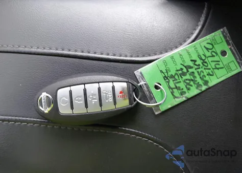 2017 Nissan Rogue Sl z USA, uszkodzony, nr VIN JN8AT2MV0HW008528